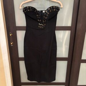 Elegant Black Strapless Dress
